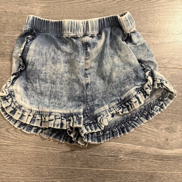 Tucker + Tate Girls' Ruffle Hem Denim Shorts - Size 4 - Picture 2 of 4